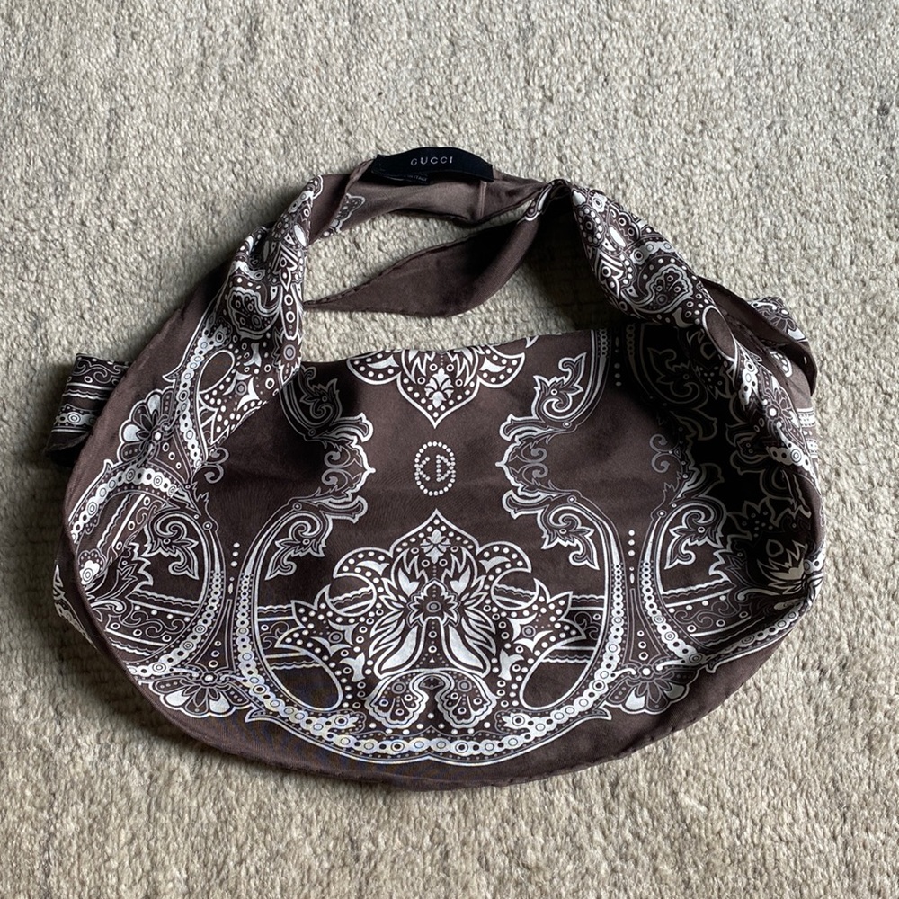 Authentic Gucci Choker/Bandana